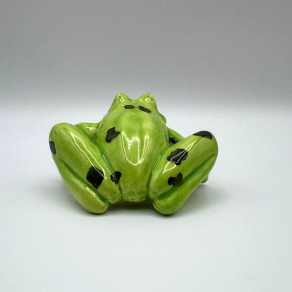 VTG Porcelain Green Frog Figurine SHELF SITTER 3.25"X3.25" Garden Animal Decor - Picture 9 of 14